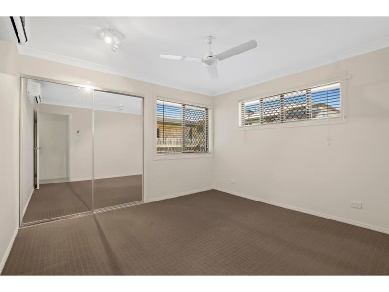 16 Bolsover Lane, Rockhampton City QLD 4700